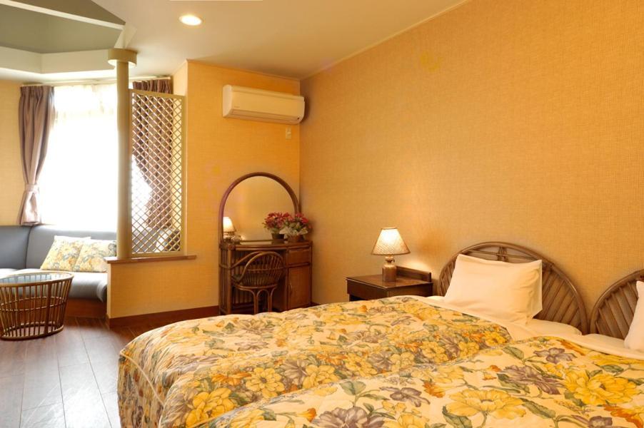 Petit Resort Hotel Alcyon Ито Экстерьер фото